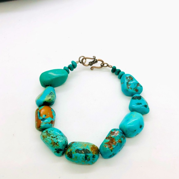 Vintage Jewelry - Vintage Turquoise Nugget Stone Bracelet